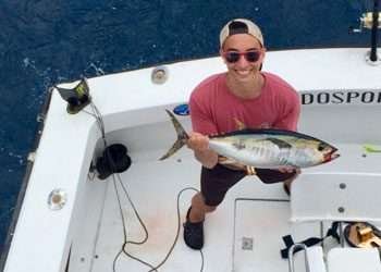 Talking Fish Tamarindo half day charter tuna